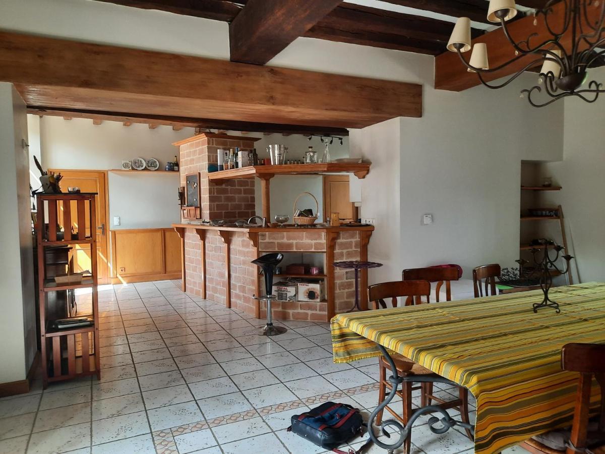 Le Clos Du Gue Pressac Luaran gambar