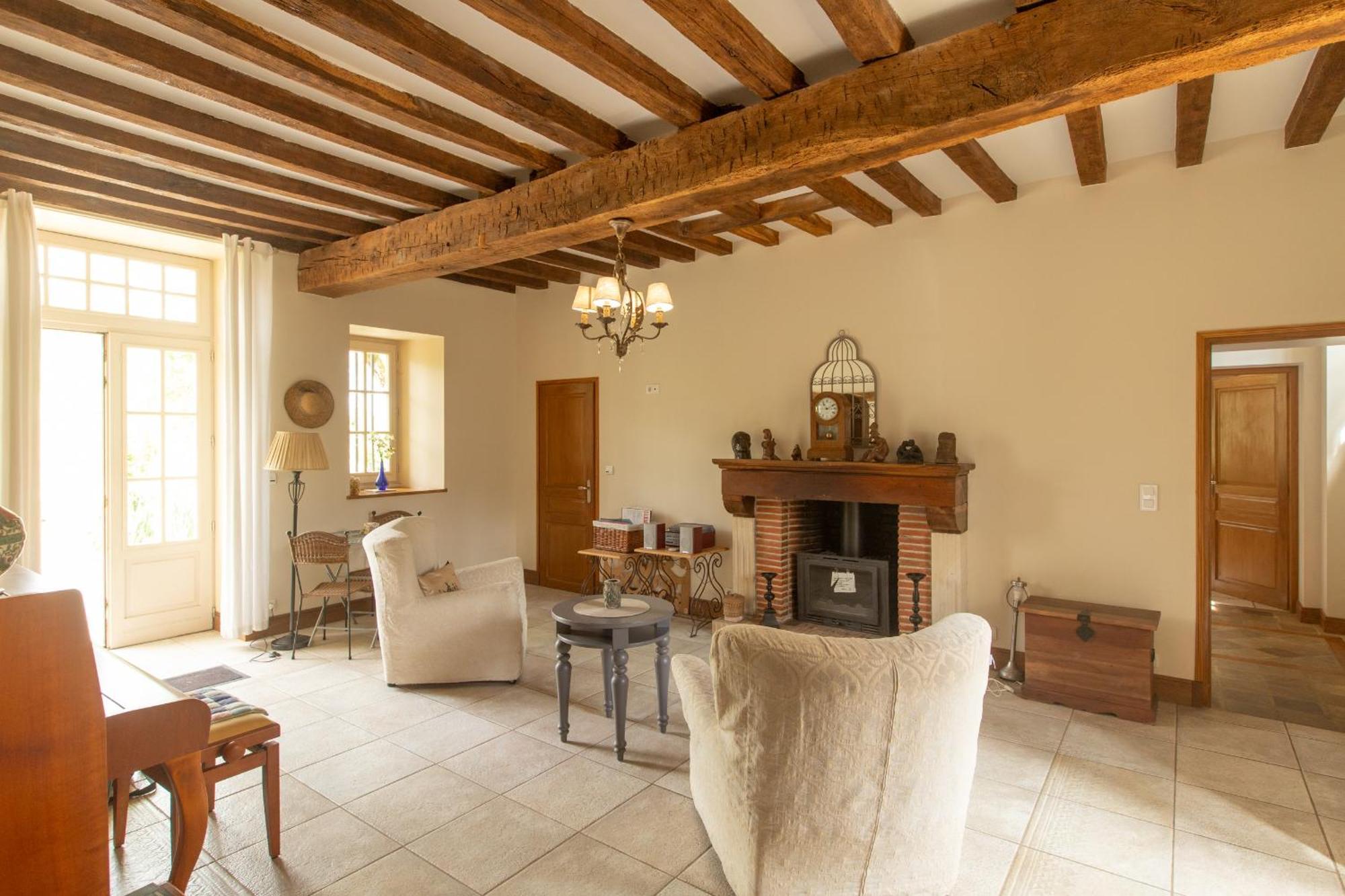 Le Clos Du Gue Pressac Luaran gambar